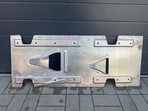 LAMBORGHINI AVENTADOR 11- LP700 Blende Abdeckung abdeckung Unterfahrschutz Blech