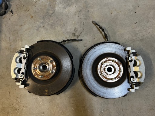 LX6C-3K171-A1A - КРОСОВЕР ЩИТ ЗАТИСК ДЛЯ FORD KUGA MK3 2.5 PLUG IN