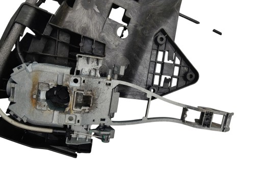 lock door left front VOLVO XC60 and (2008-2013)