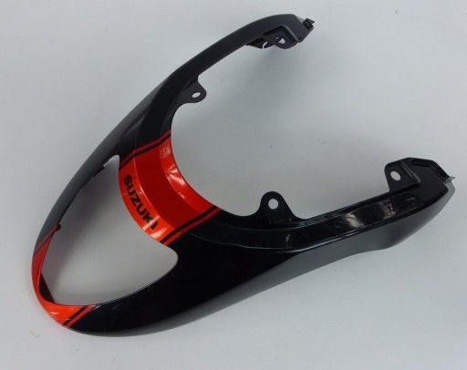 63111-48G00 - ХВОСТ КАПОТ ОБТЕКАТЕЛЬ SUZUKI VZR 1800 INTRUDER