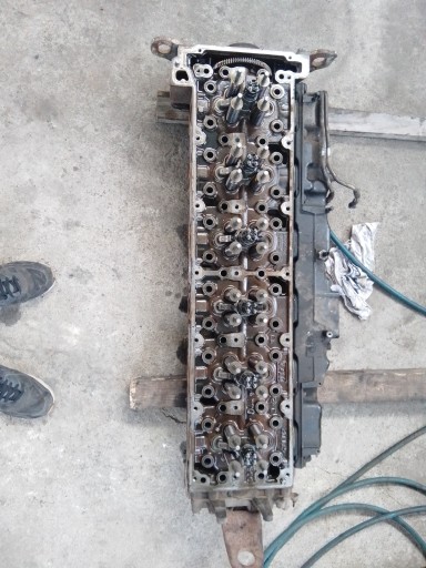 Головка Actros MP4 справна