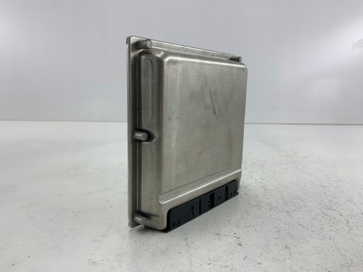 MERCEDES W203 2.2 CDI unité de commande électronique uce moteur A0001531379