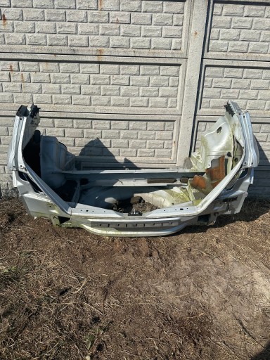 Задній ремінь, дупа, четвертина, ванна Mercedes R class W251