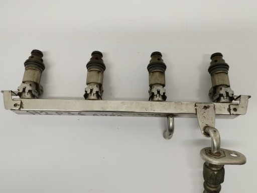 Kraftstoffverteiler Einspritzleiste Opel Astra 0280151056