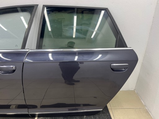 AUDI A6 C6 LIFT AVANT KOMB Tür links heck komplet W Farbe LZ7Q