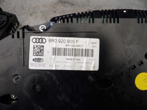 AUDI Q5 8R 2,0TDI liczniki dials 8R0920900F 503002380502