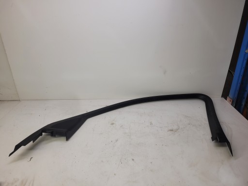 frame cover door right front AUDI Q5 8R0867610