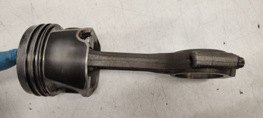 piston connecting rod VW 2,0 TDI BWD