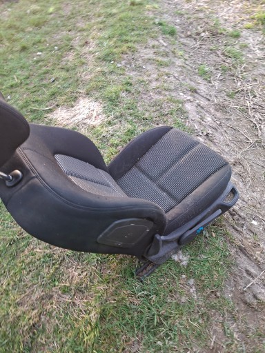 Sitz rechts vorne vorne des Beifahrers Peugeot 407