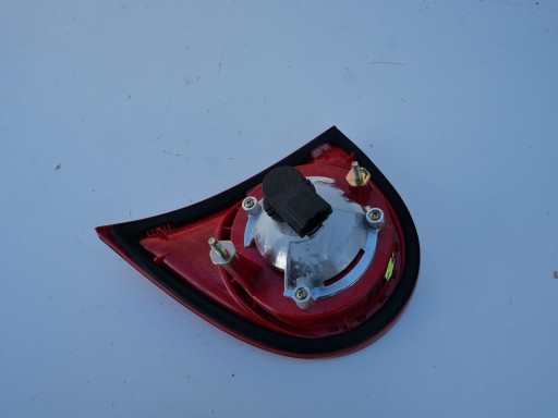VW GOLF V 5 light rear left to the bonnet 1K6945093E