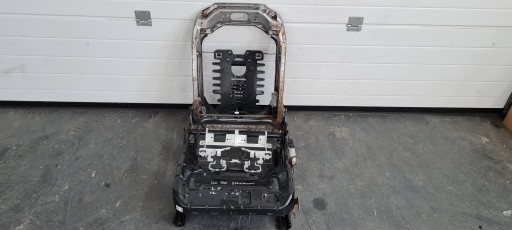 Jeep Grand Cherokee WL 2022 support SZYNY seat seat left front 68376551AC