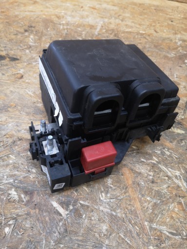 Блок предохранителей ford kuga mk3 lx6t-14d068-ece в сборе