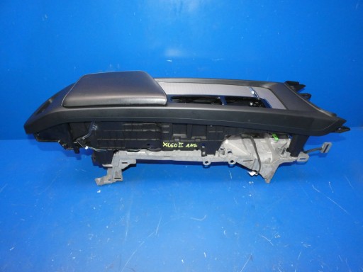 VOLVO XC60 II TUNEL central armrest passenger compartment WERSJA ANGIELSKA