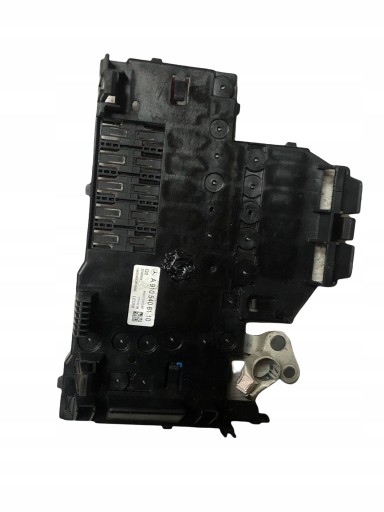 A9105406110 - Блок запобіжників mercedes w910 9105406110