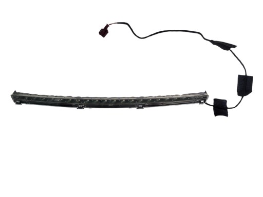 Troisième feu stop MERCEDES W204 COUPE A2049066020
