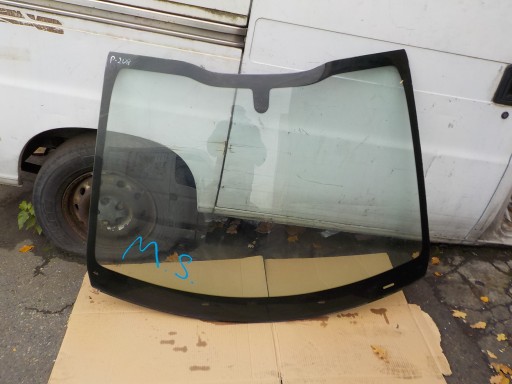 window iron peugeot 208 and 2013r