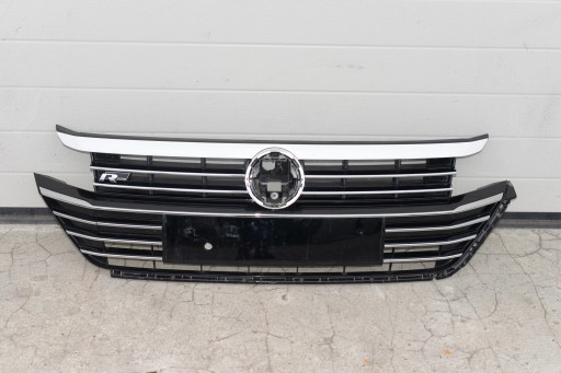 РЕШІТКА РАДІАТОРА VW ARTEON R-LINE 3G8853655A