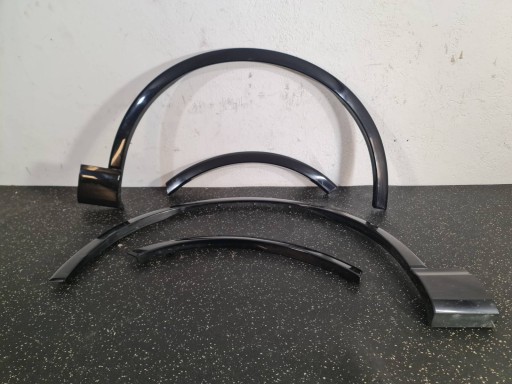 4M0853717F 4M0853718F - Audi q7-4m0-2017 комплект отделки крыла левого правого