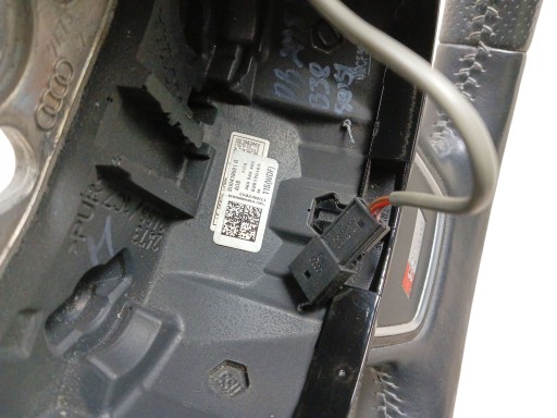 steering wheel, leather MULTIFUNKCJA AUDI Q3 and 8U S-LINE 8U0419091R