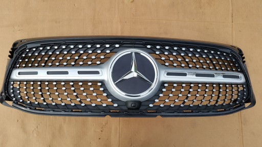 A24700000 - Підробка решітки Mercedes GLB AMG X247