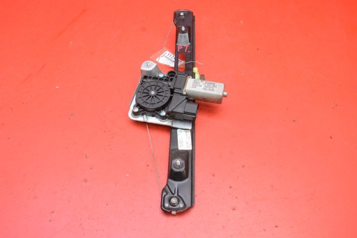 fensterhebermotor rechts heck 7067798-14 BMW E87 5D HB LIFT 07-12