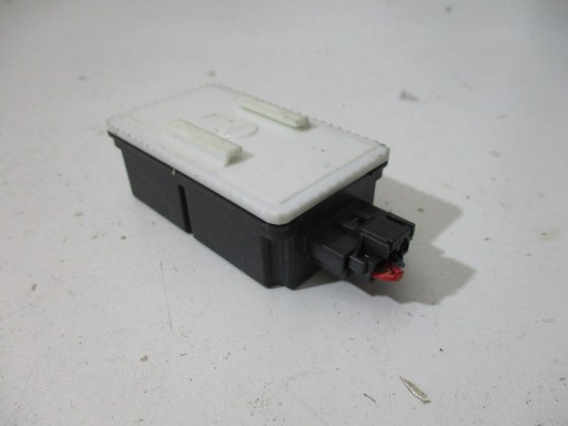 Модуль драйвера в сборе TPMS Kia Ceed II 95800-A2100