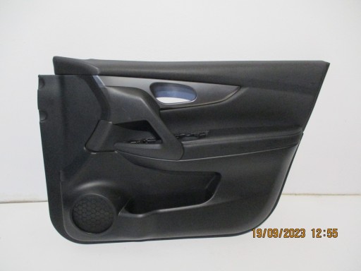 upholstery side door right front NISSAN QASHQAI J11