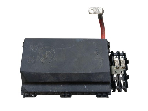 Module fusibles OPEL ASTRA IV J ZAFIRA C C11000139