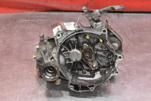 Kasten getriebe FXQ VW GOLF 5 V 1.4 FSI 90 KM 03-09