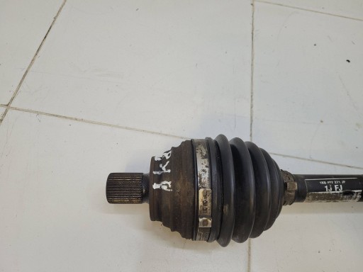 VW SCIROCCO 1K8 GOLF OCTAVIA 1.4 TSI semi-axis left short. 1K0407271JF