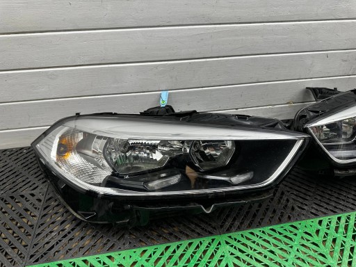 Komplet of lights przednich BMW 1 F40 7214913 7214914