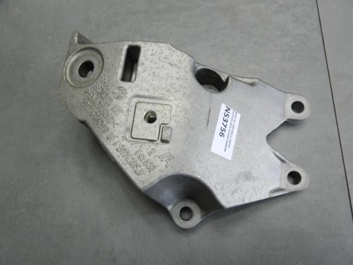 BMW 3 G20 2.0i engine mount 6876207