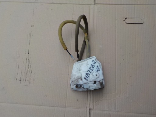 lock left rear part mazda 2 DE 2009r