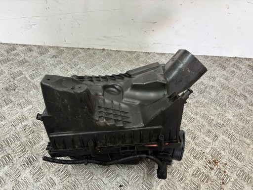 luftfiltergehäuse OPEL INSIGNIA A 2.0 CDTI 55560889