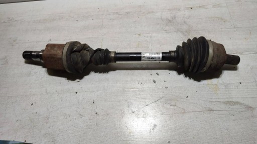 Volvo V40 2018 front side left semi-axis