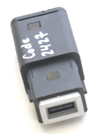 USB РОЗЕТКА 98217039DX OPEL MOKKA B PEUGEOT 2008