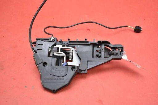 handle left front front C197 MERCEDES R-KLASA W251 05-10