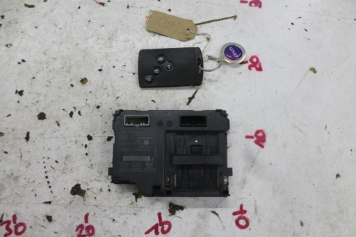 ignition card reader PILOT KARTA 285905280R CAPTUR LIFT 17-19