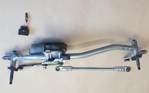 tölök mehanizmusa eleje motor VOLVO XC40 OE ANGLIK