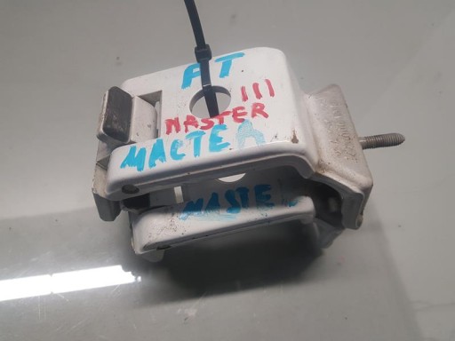 ЗАДНЯЯ ПРАВАЯ ДВЕРНАЯ ПЕТЛЯ MASTER III 844000013R