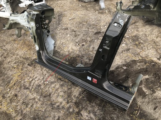 ЦЕНТРАЛЬНА СТОЯКА ЛІВА ПРАВА CITROEN C4 II B7 10-