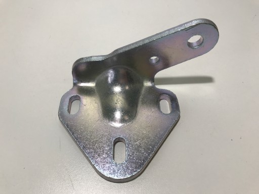 КРОНШТЕЙН ОПОРА СДВИЖНОЙ ДВЕРИ FIAT 1336744080