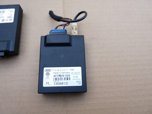 AUDI A8 D3 модуль драйвера WEBASTO 4F0909509 T90