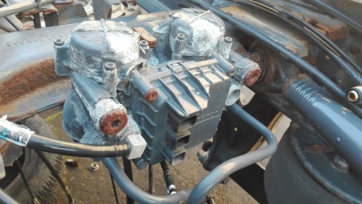 ЗАДНІЙ КЛАПАН МОДУЛЯТОР EBS DAF XF 106 ЄВРО 6