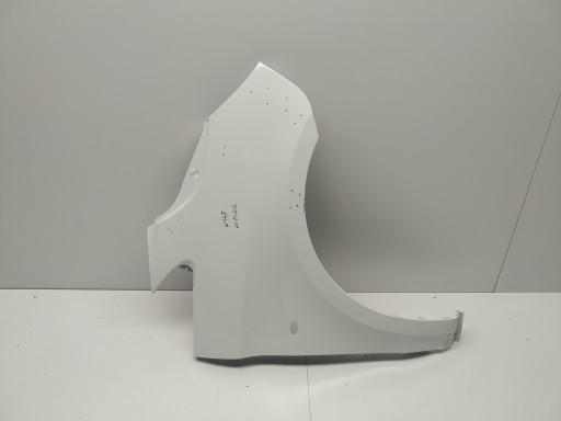 2014r + W447 Mercedes Vito V Klasa fender front right below indicator