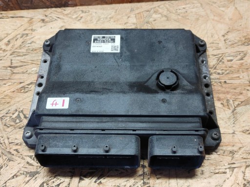 8966153701 - Контролер двигуна 89661-53701 lexus is ii