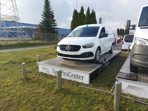 АЛЮМИНИЕВЫЕ ПЛАТФОРМЫ ДЛЯ ЭКСПОЗИЦИИ АВТОМОБИЛЯ, НАБОР ИЗ 3 ШТ.