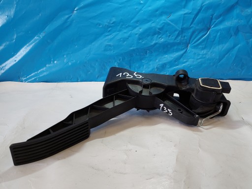 Gaspedal MERCEDES W169 A1693000304
