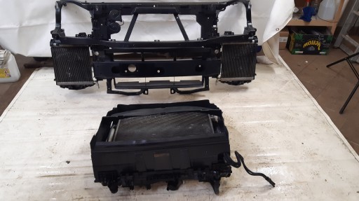 RANGE ROVER VOGUE L405 ПЕРЕДНІ РЕМНІ РАДІАТОРИ 2.0 Si4