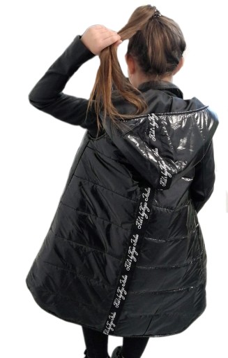 Дитяча жилетка Voga 116 розміру